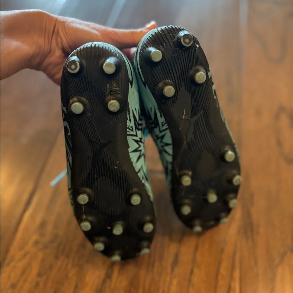 Puma x Pulisic Kids Tacto II FG Soccer Cleats - Picture 9 of 10